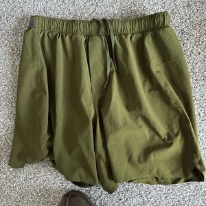 Lululemon Medium Green Shorts – Barely Worn!
